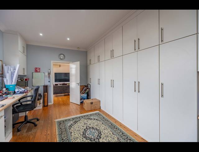 4 BEDROOM HOUSE FOR SALE IN MORNINGSIDE
